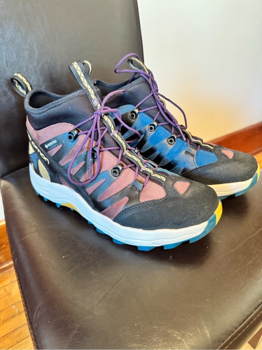 Salomon Men’s Purple and Black Trail Runners Size 9.5 No box